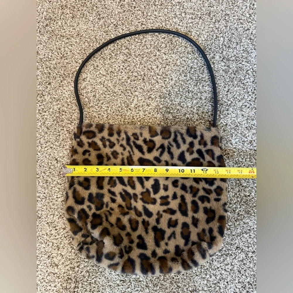 Leopard Print Faux Fur Shoulder Bag Like New - Picture 3 of 5